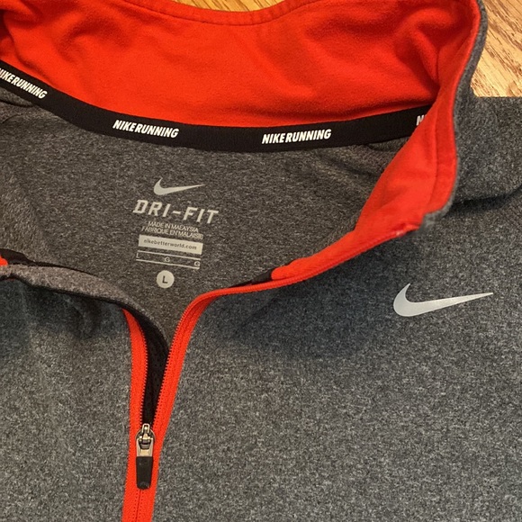 Nike Element DriFit 1/4 Zip - Picture 4 of 16